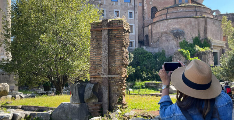 roman forum photo op