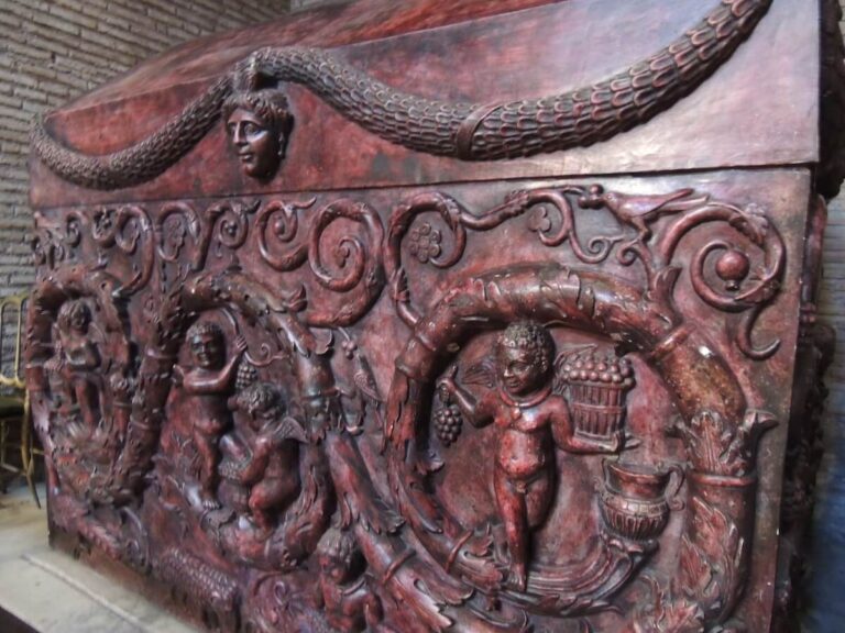 Sarcophagus of santa constanza in Egyptian red Porphyry