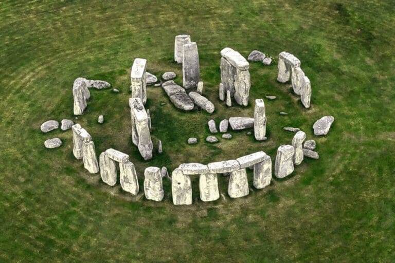 the iconic stones of stonehenge