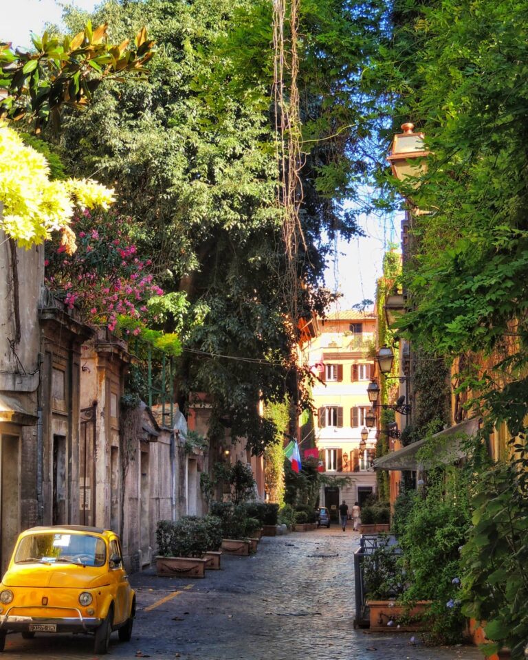 one of the most beauitful streets in Rome, Via Margutta