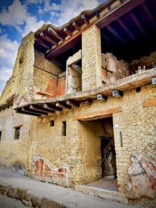 the intact houses of herculaneum
