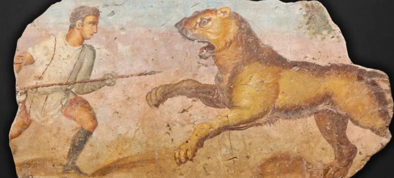 a fresco depicting a wild animal hunt from the amphitheater in Merida