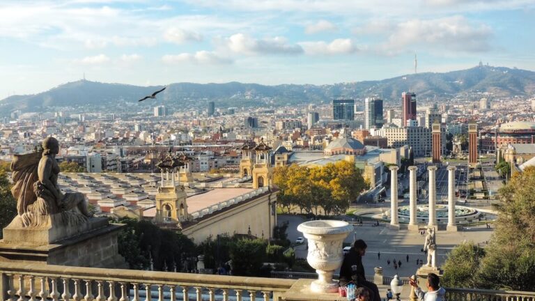 montjuic hill barcelona tour