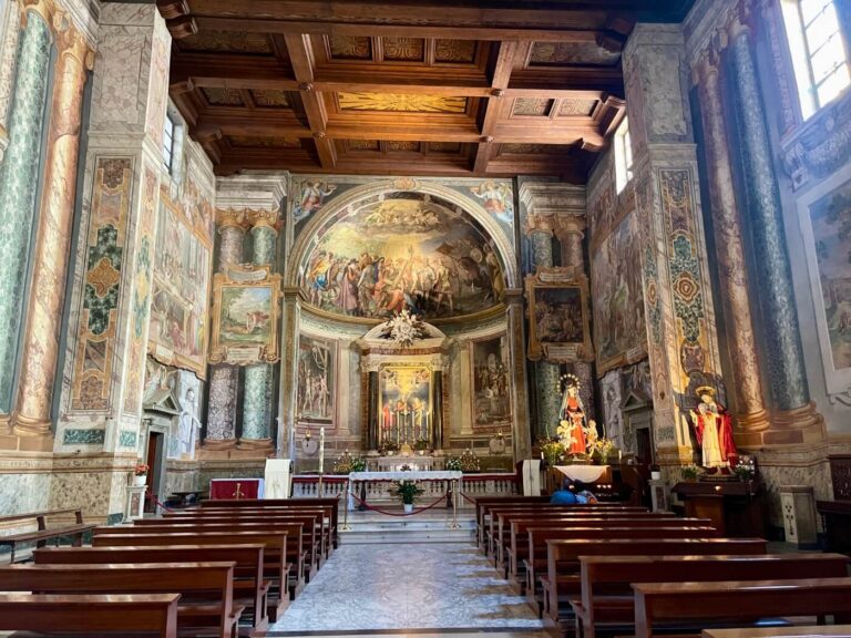 the nave of san vitale in rome