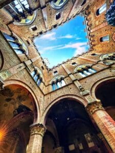 siena's torre del mangia