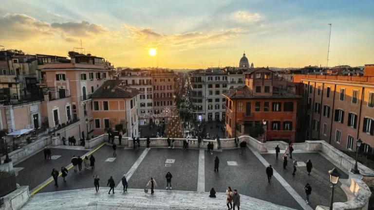 the view from the top of the spanish steps