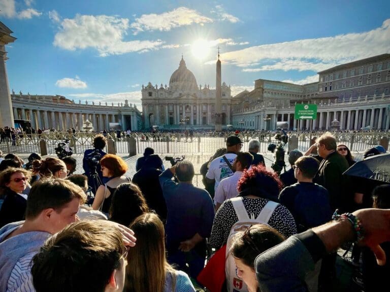 crowds assembling for a papal audience in saint peter's