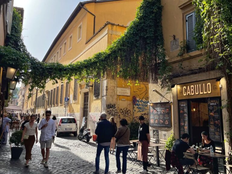 via lungaretta in trastevere in rome