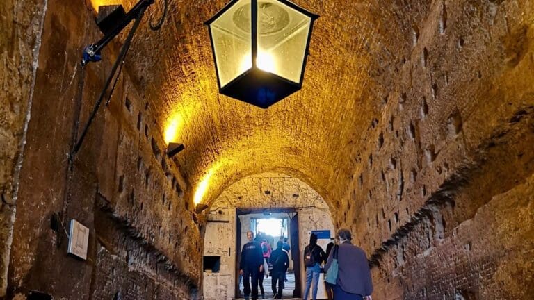 castel sant'angelo was originally hadrian's mausoleum