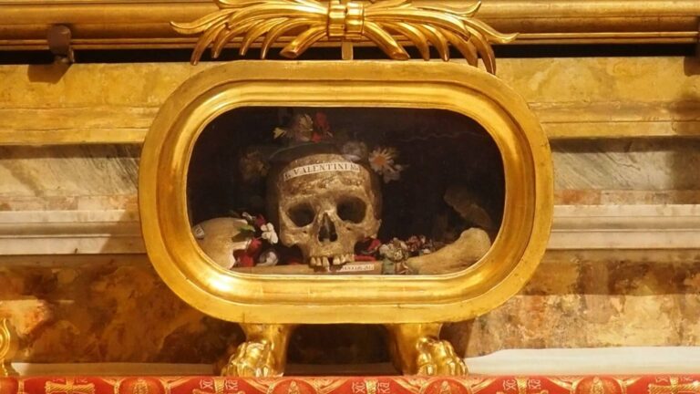 the skull of saint valentine in santa maria in cosmedin